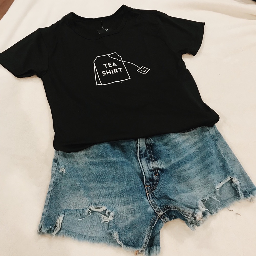 Graphic tee !